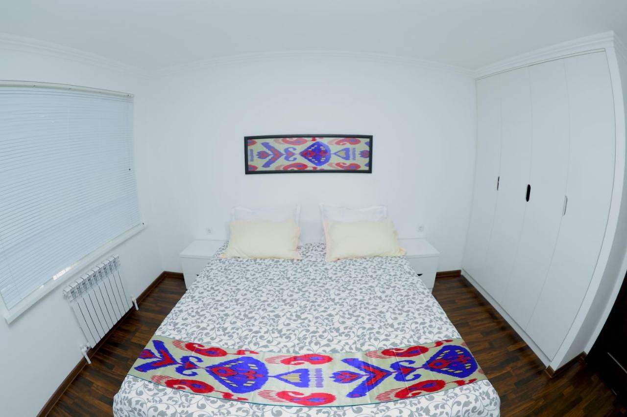 Apartment On Registon Kochasi Samarkand Esterno foto